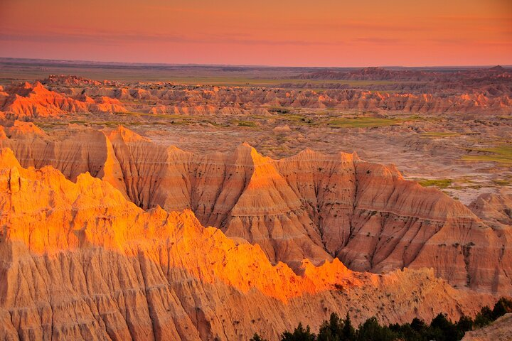 Badlands After Dark: Sunset Colors and Celestial Views in Rapid